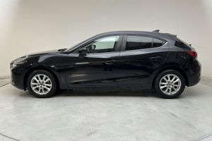 Mazda 3 bild 2