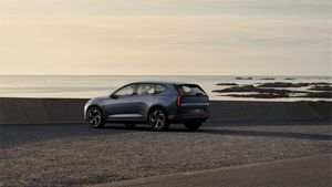 Volvo EX60 bild 15