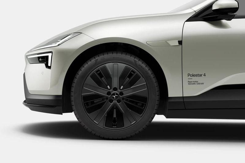 Polestar 4 bild 10