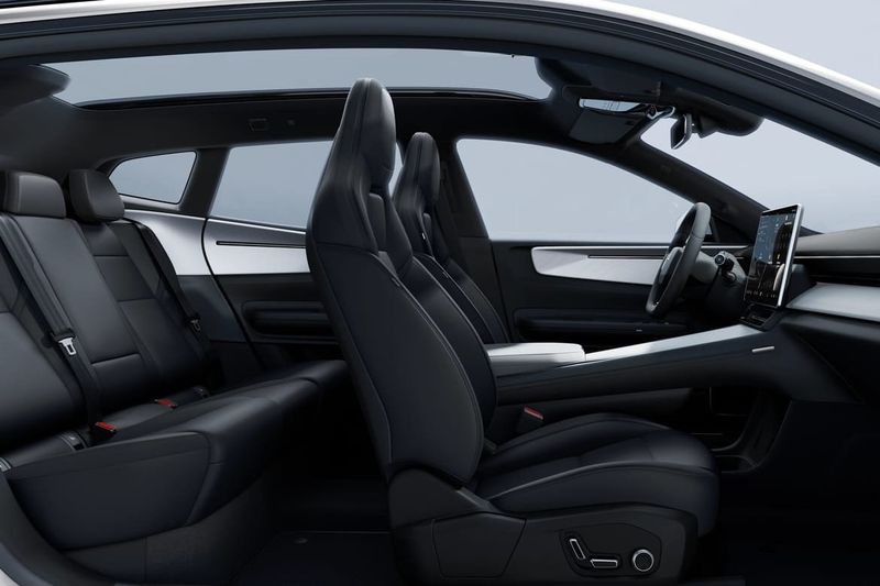 Polestar 4 bild 13