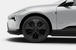 Polestar 4 bild 7