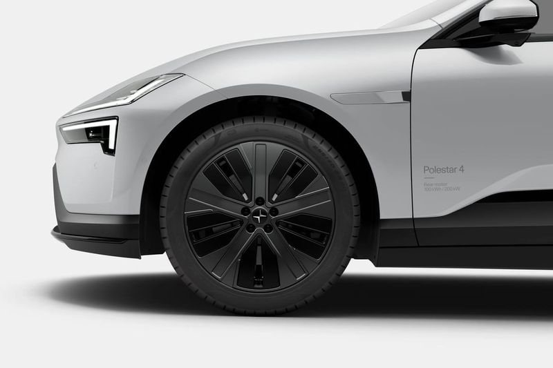Polestar 4 bild 7