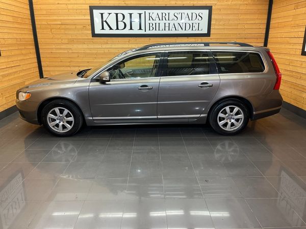 Volvo V70 D3 Momentum Euro 5 NYBESIKTIGAD - 2011