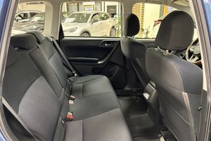 Subaru Forester bild 7