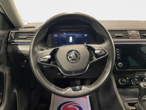 Skoda Superb bild 12