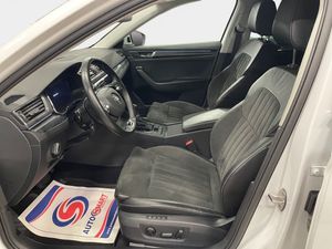 Skoda Superb bild 9