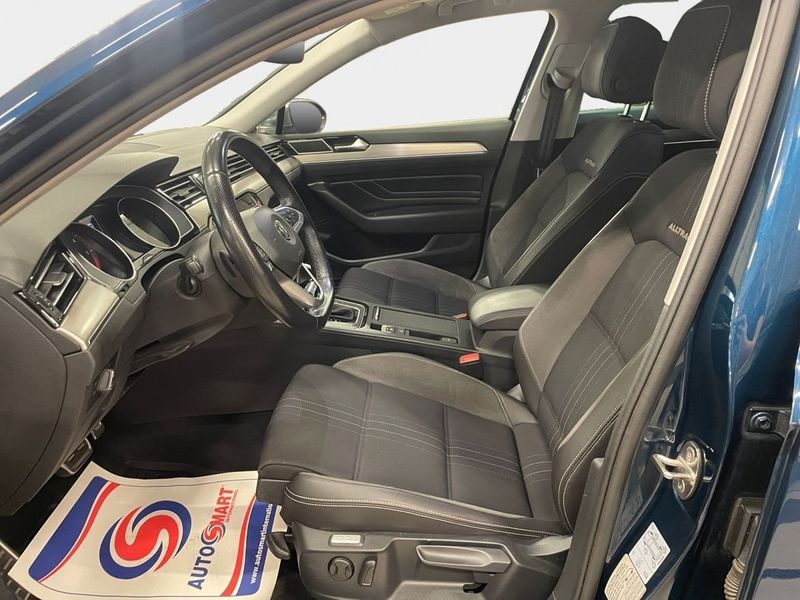 Volkswagen Passat bild 9