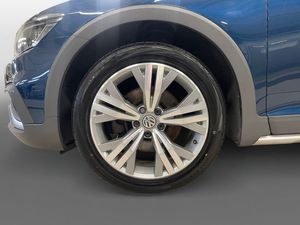 Volkswagen Passat bild 14