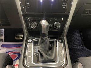 Volkswagen Passat bild 11