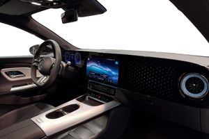Mercedes CLA250 bild 9
