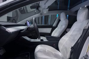 Tesla Model 3 bild 10