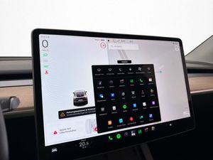 Tesla Model Y bild 22