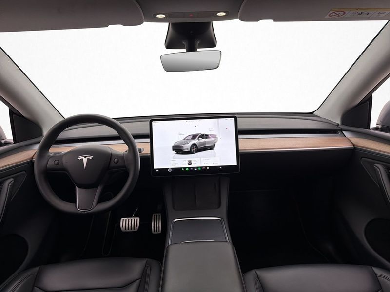 Tesla Model Y bild 17