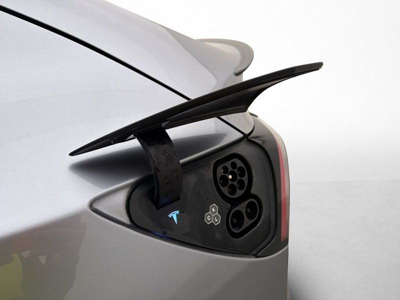 Tesla Model Y bild 29
