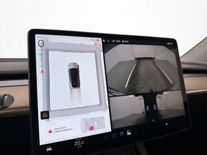 Tesla Model Y bild 20