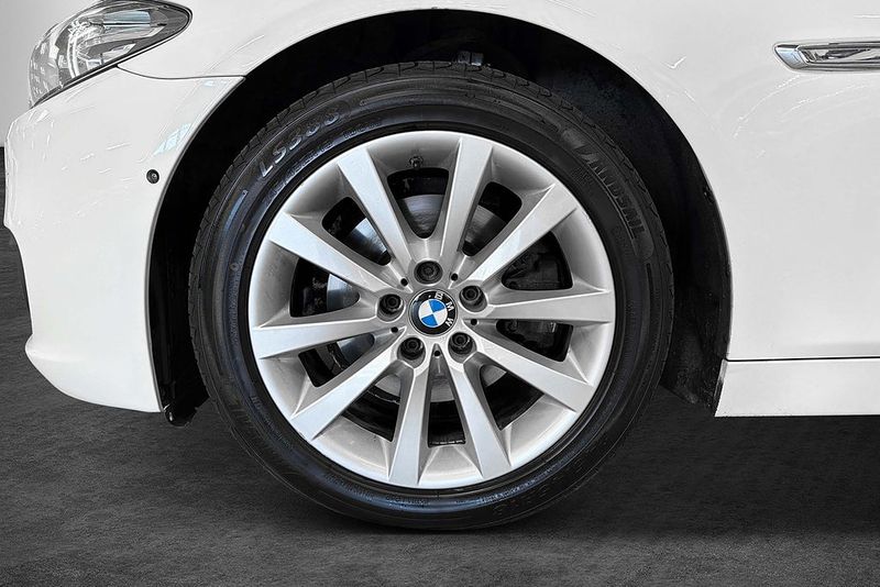 BMW 520 bild 2