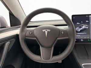 Tesla Model Y bild 20