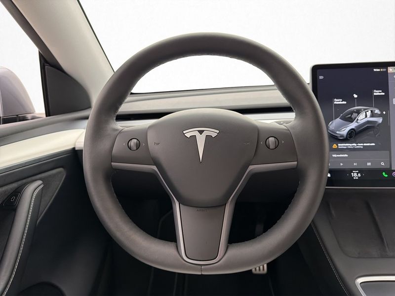 Tesla Model Y bild 20
