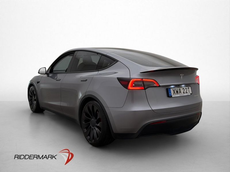 Tesla Model Y bild 6