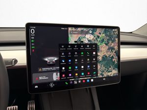 Tesla Model Y bild 25