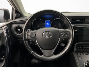 Toyota Auris bild 18