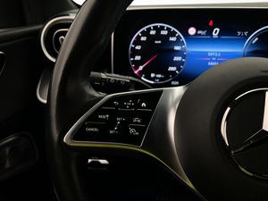 Mercedes GLC300 bild 31