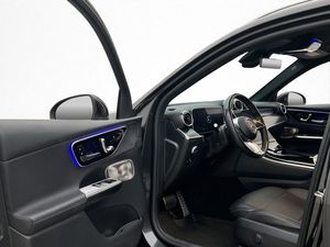Mercedes GLC300 bild 11