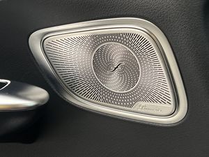 Mercedes GLC300 bild 22