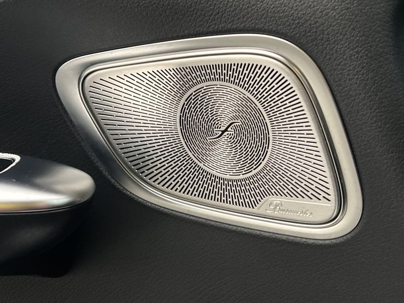 Mercedes GLC300 bild 22