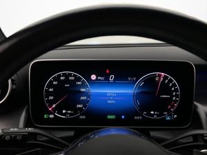 Mercedes GLC300 bild 21