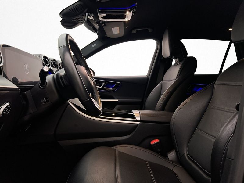 Mercedes GLC300 bild 12