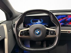 BMW iX bild 38