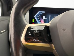 BMW iX bild 29