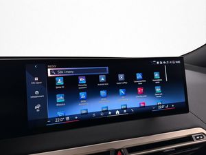 BMW iX bild 27