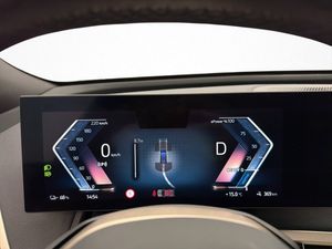 BMW iX bild 25