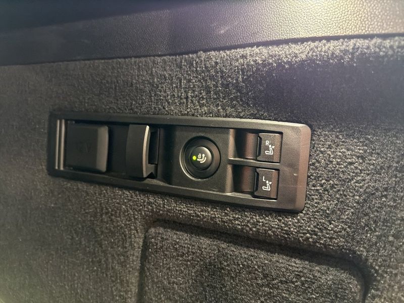 BMW iX bild 18