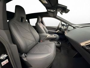 BMW iX bild 14