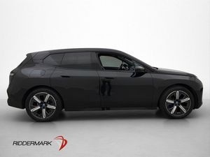 BMW iX bild 10