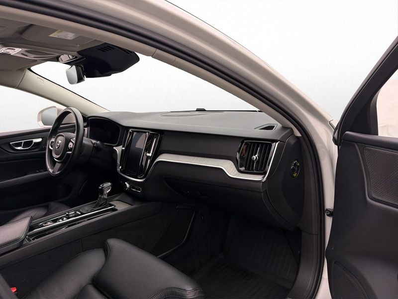 Volvo V60 bild 15