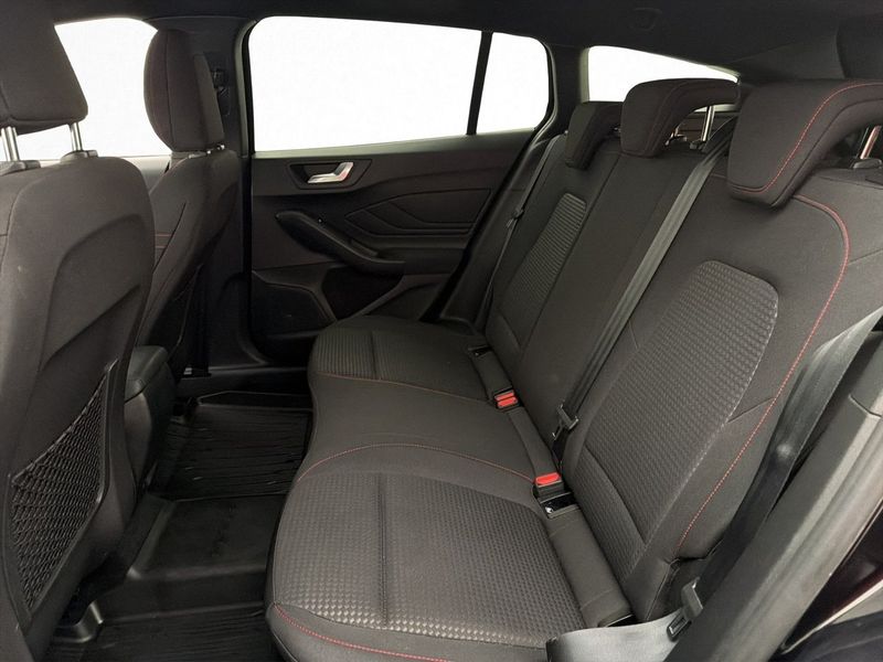 Ford Focus bild 17
