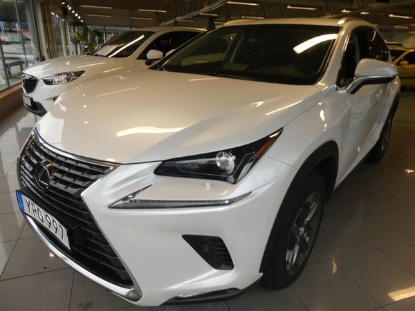 Lexus NX 300h AWD 2.5 AWD E-CVT Executive Euro 6 - 2018