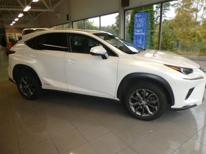 Lexus NX bild 7