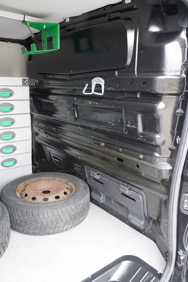 Renault Trafic bild 17
