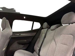 Volvo EX30 bild 22