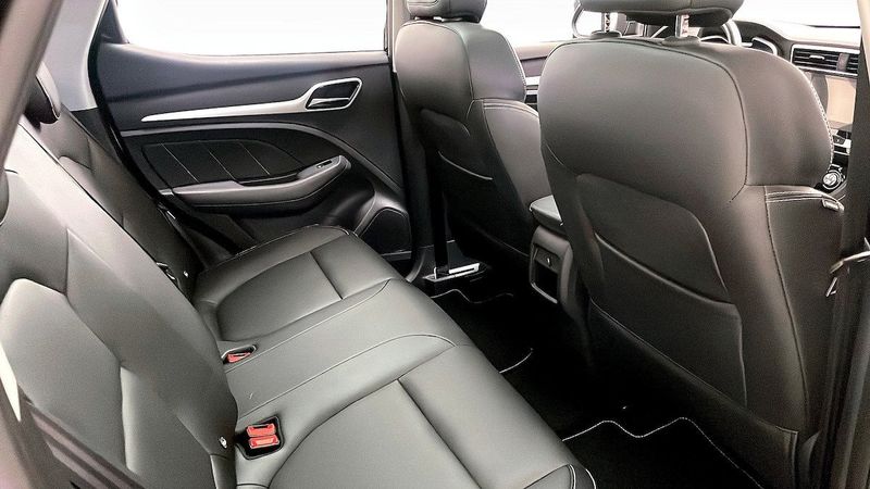MG ZS EV bild 5