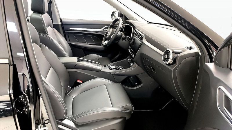 MG ZS EV bild 3
