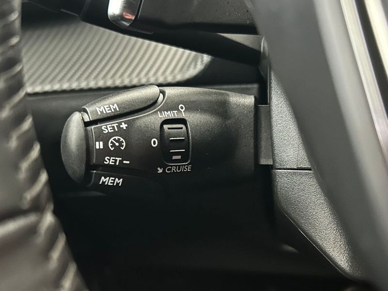 Peugeot 2008 bild 8