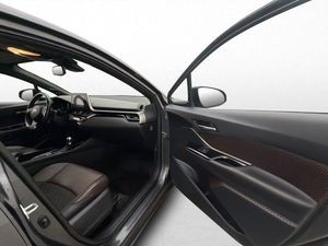 Toyota C-HR bild 11