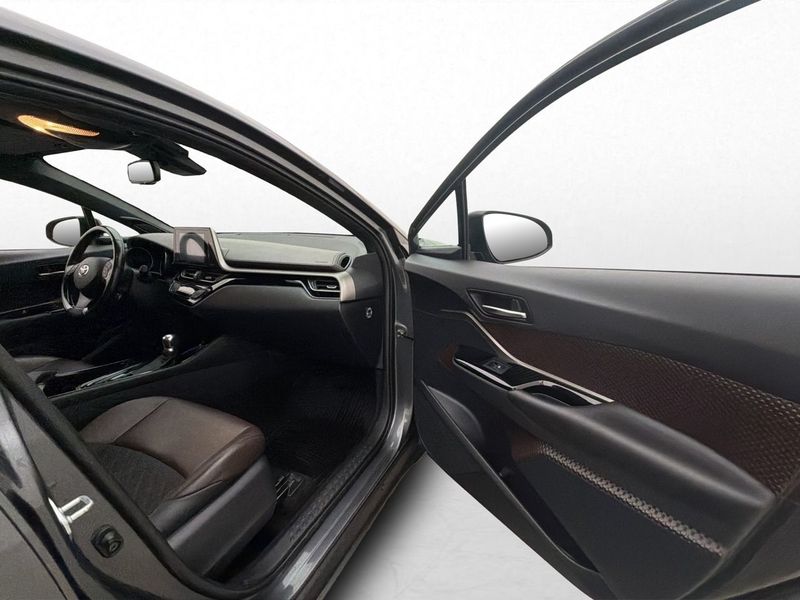 Toyota C-HR bild 11