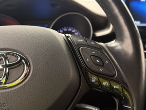 Toyota C-HR bild 23